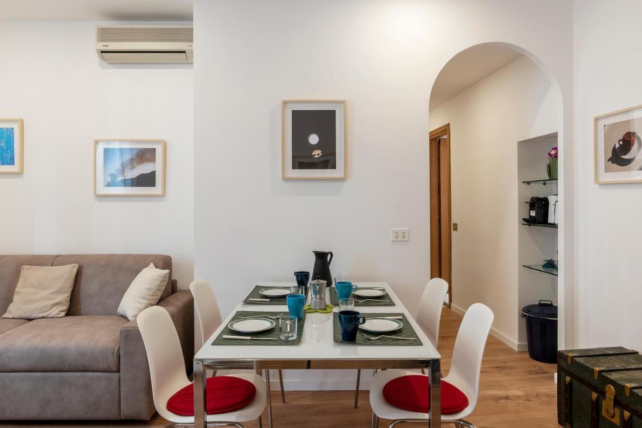 Avignonesi 04 - Fromhometorome * Rom